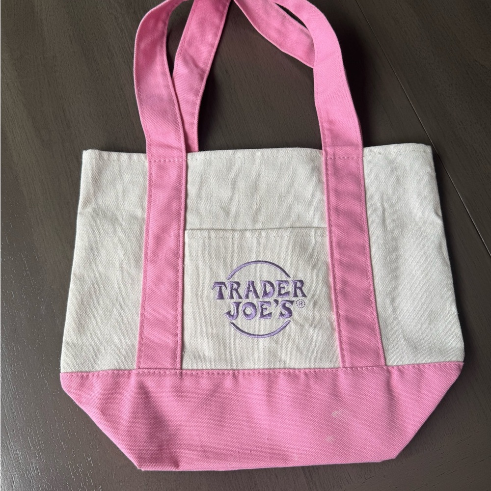 Trader Joe’s viral mini tote